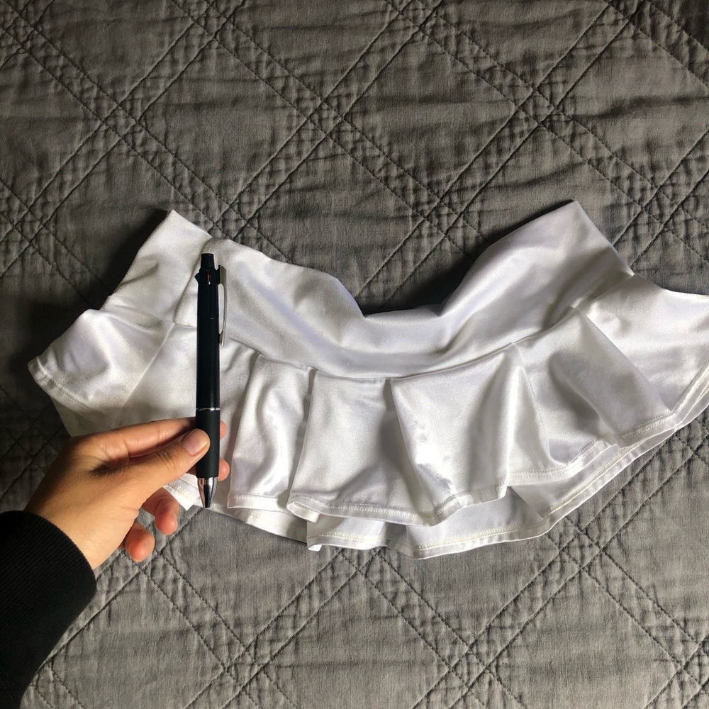 Micro rave skirt